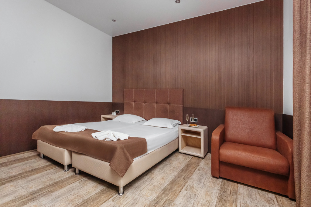 Hotel photo 12