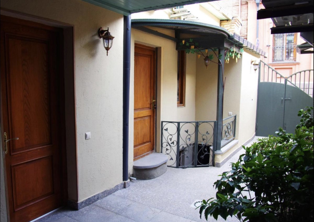 Heart of Tbilisi Apartment hotel