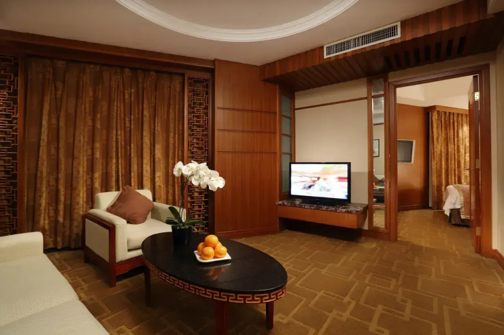 Triple Family Suite