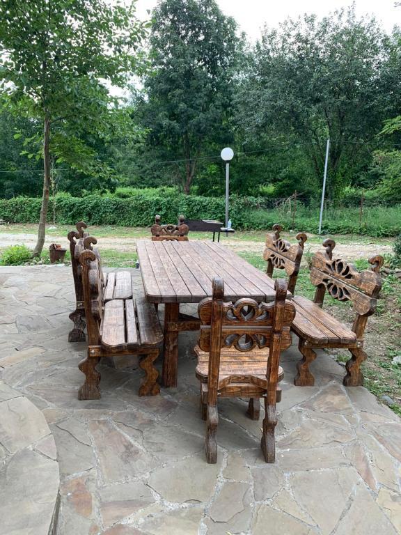 Шале с красивым видом из окна в Золотой родник