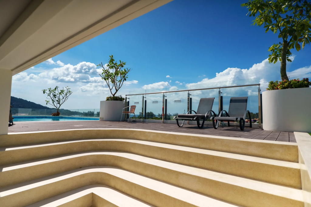 Super 1Bdr Fantasea Kamala Beach Roof Pol Wi Fi Flat