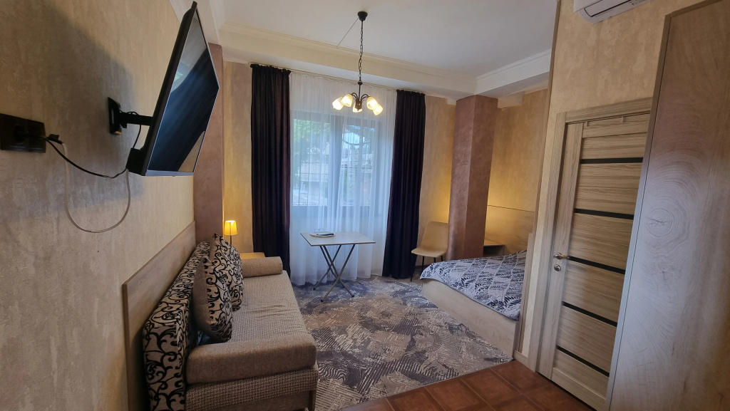 Standard Family room