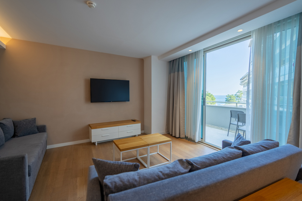Akra Kemer image Room