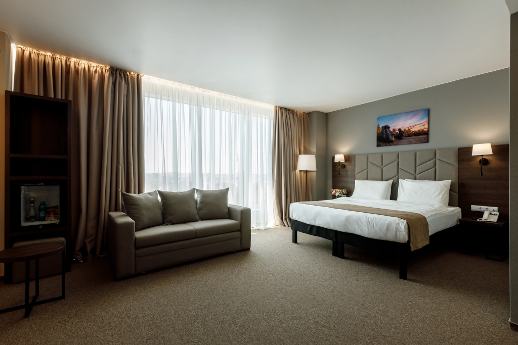 Plus Double Junior Suite (full double bed)