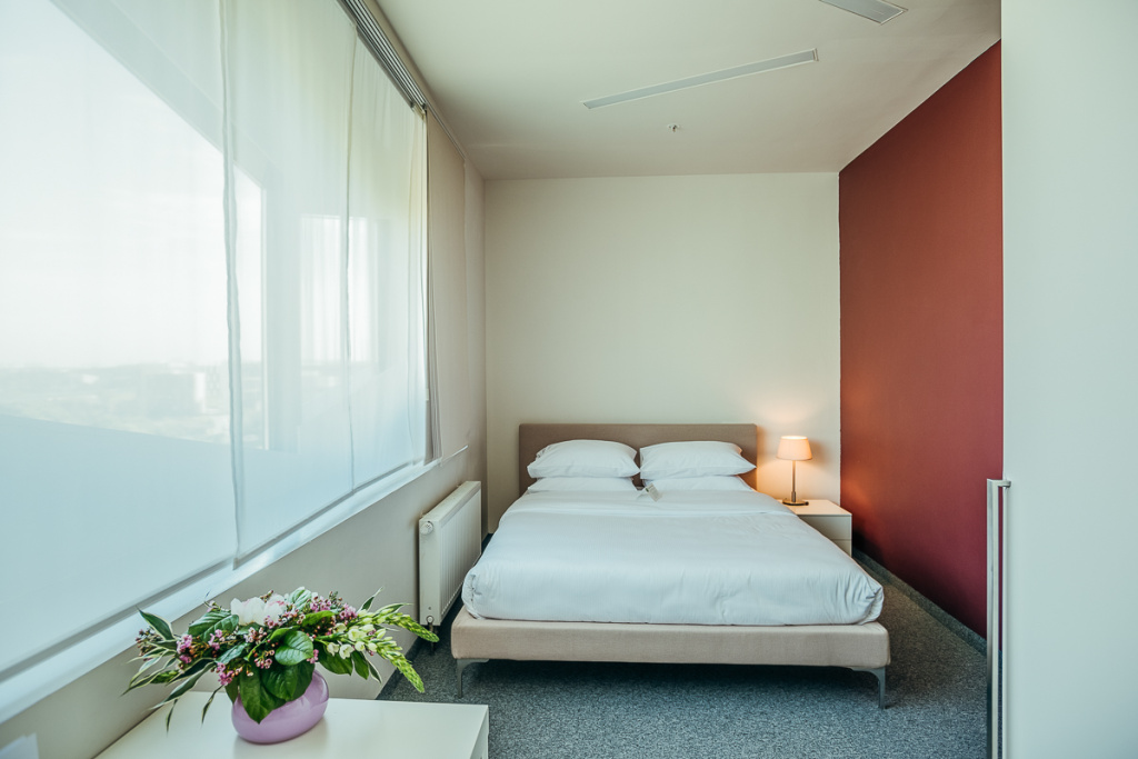 Pamir - Tyan-Shan Hotel Room Type - For People with Limited Mobility Tien Shan Double room full double bed