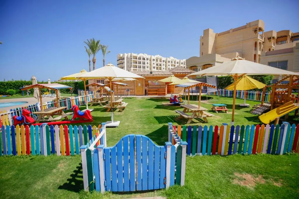 Tropitel Sahl Hasheesh Resort — Sahl Hasheesh, Red Sea