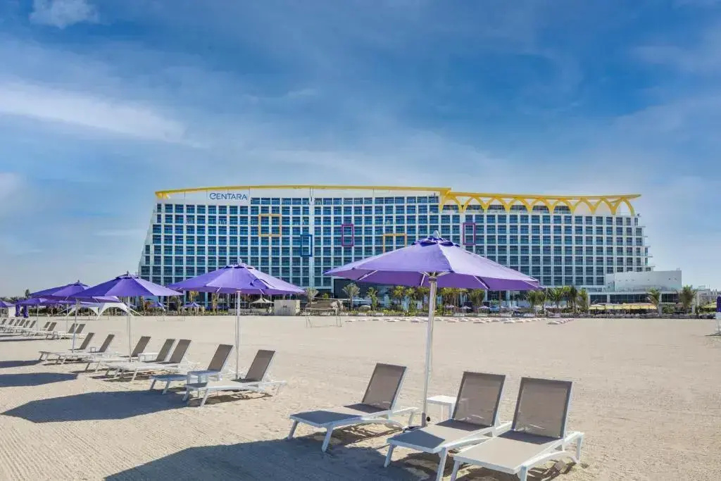 Курортный отель Centara Mirage Beach Resort Dubai — фото
