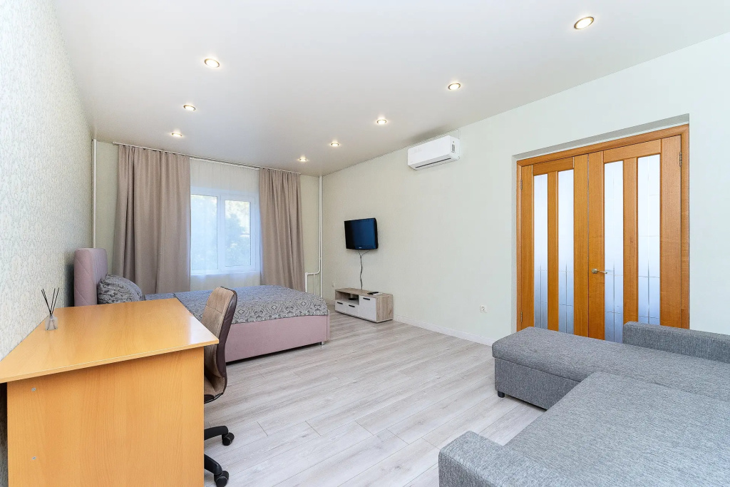 Квартира центр 2х комн/60м2 — фото