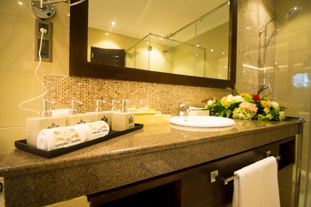 The Golden Crown Hotel