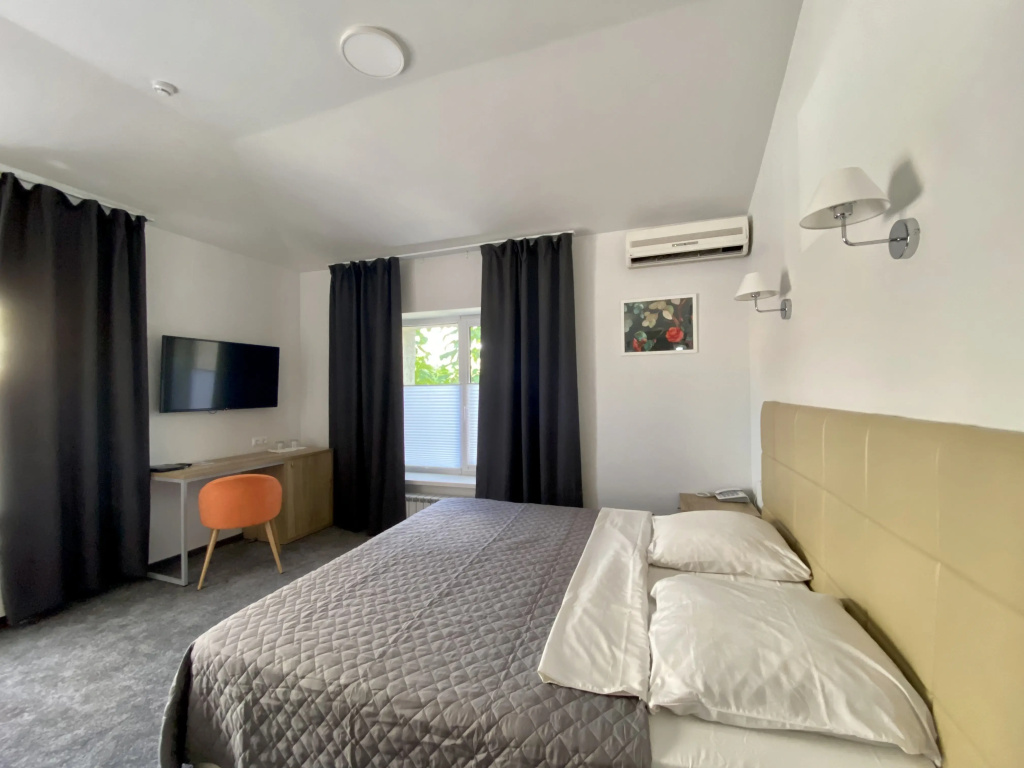 Uyut Mini-Hotel Room Type - Standard Double room full double bed