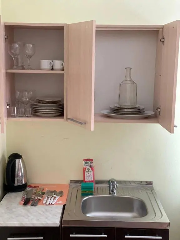 Шестиместный коттедж с 4 комнатами с красивым видом из окна в Нептун-2