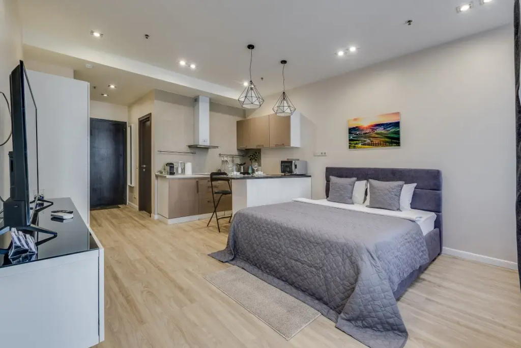 Апартаменты Стандартные с Балконом и Видом на Город Business Apartments — фото