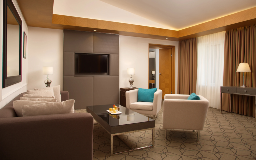 Гостиница DoubleTree by Hilton Kazan City Center — фото