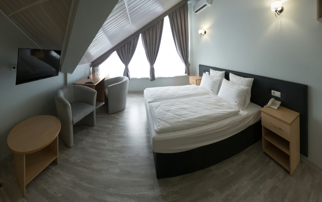 Kitaj-Gorod Spa Hotel Room Type - Standard Double room with city view full double bed