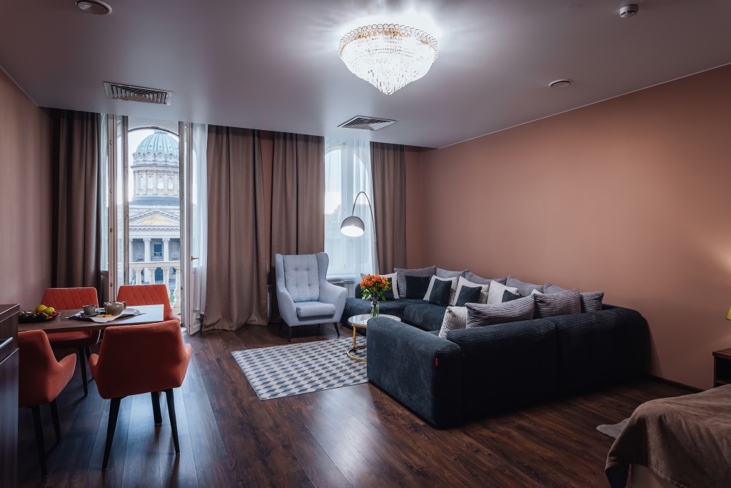 Kempf Nevsky Hotel - Tap to explore photos