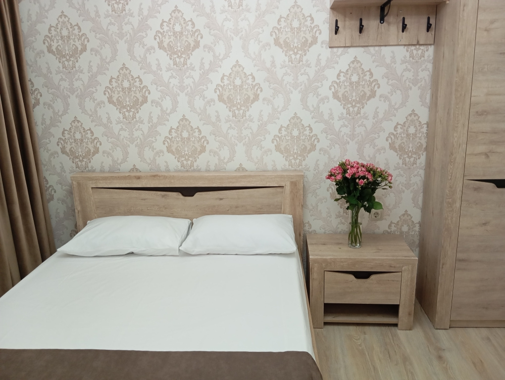 Standard Double room with courtyard view (full double bed)