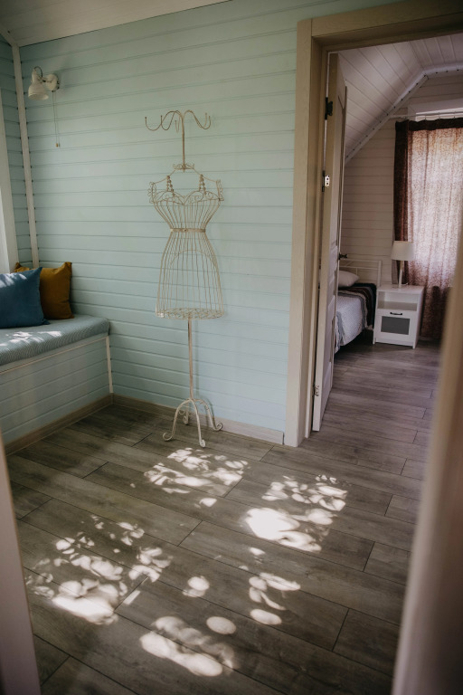 Коттедж с красивым видом из окна в Синяя синица