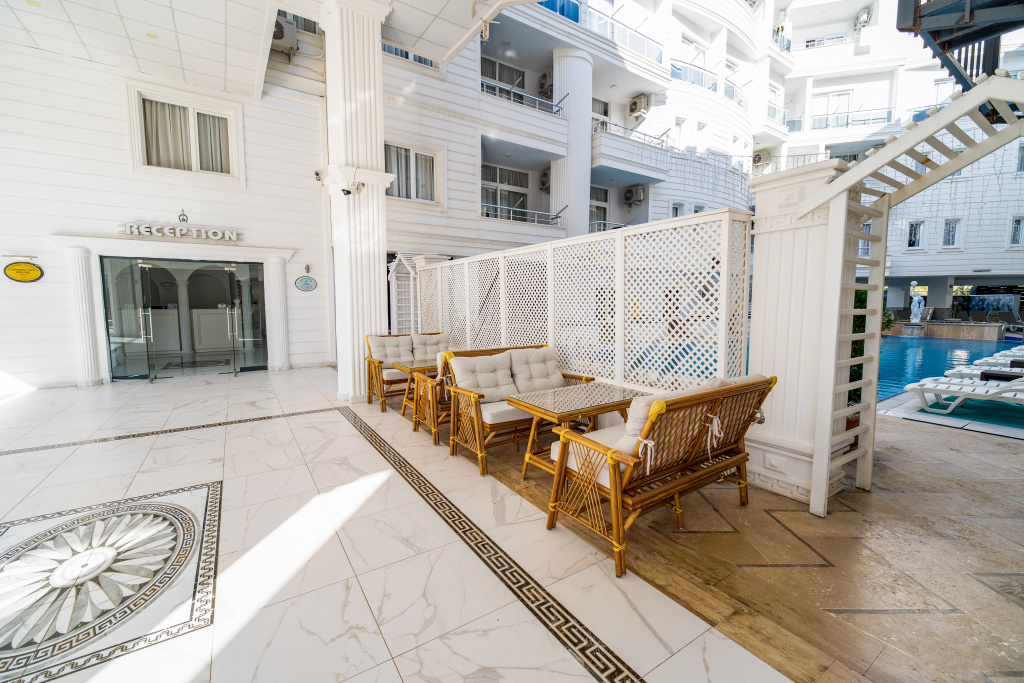 Hotel photo 11