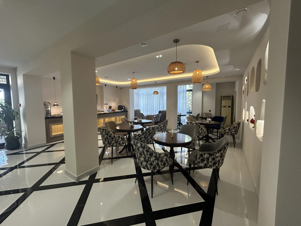 Hotel photo 11