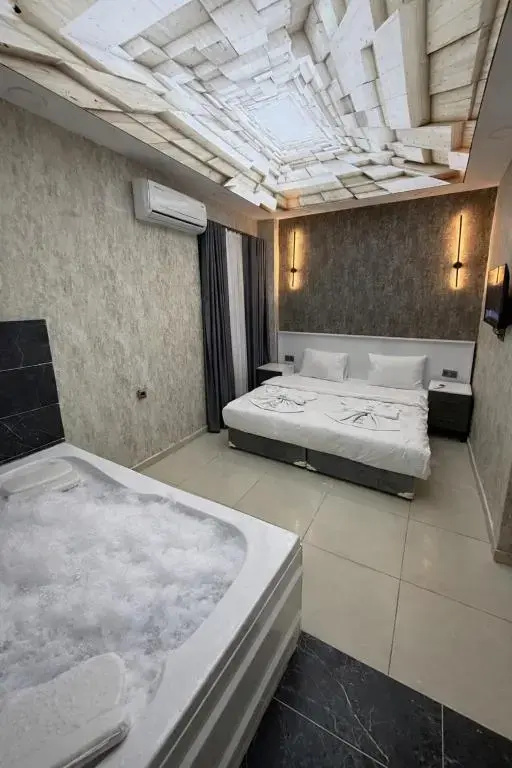 Апарт-отель Royal Fsm Suites — фото