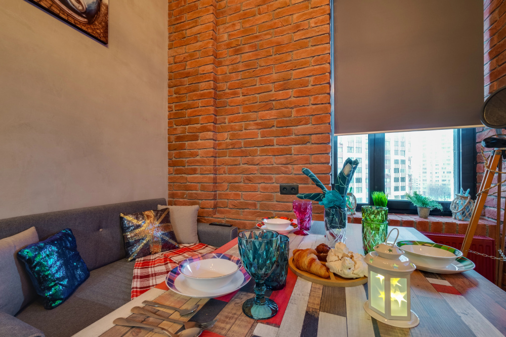 Апартаменты Двухуровневневые Loft в центре Москвы — фото