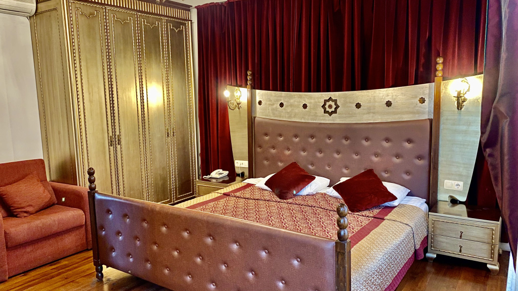 Mediterra Art Hotel - Chambres
