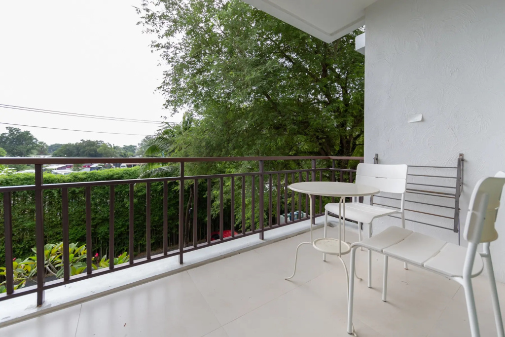 Suite Rote Rawai Beachfront Title Condo Apartments
