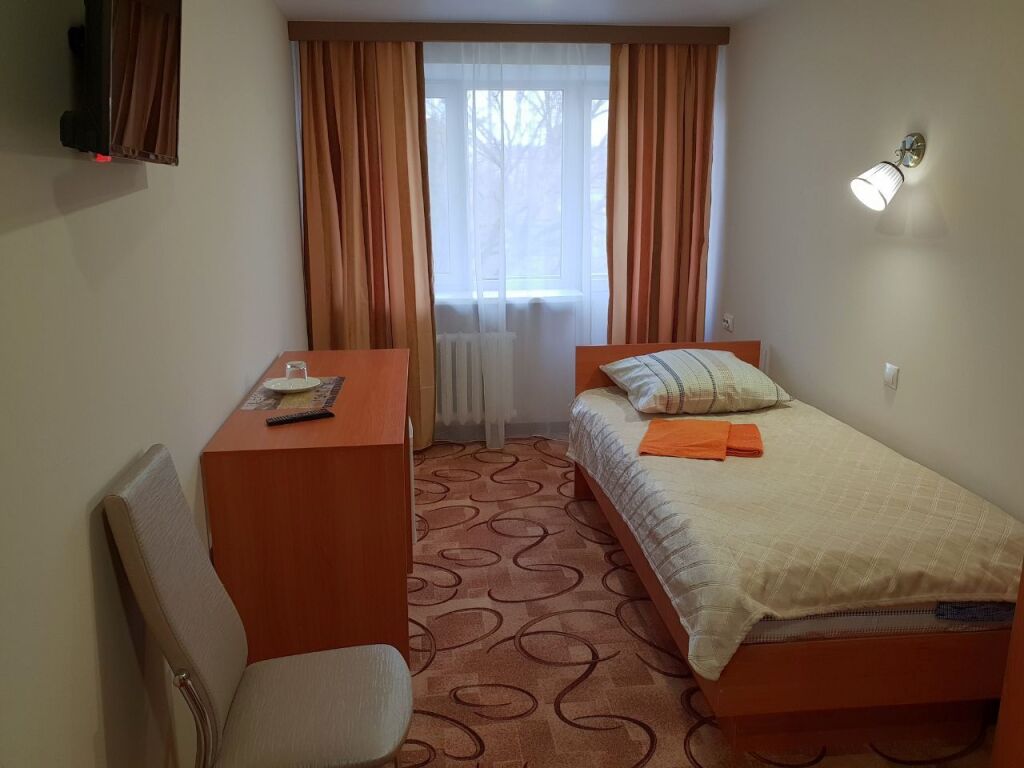 BOOK FROM NZ $28 Zul Hotel in Kaluga, Russia