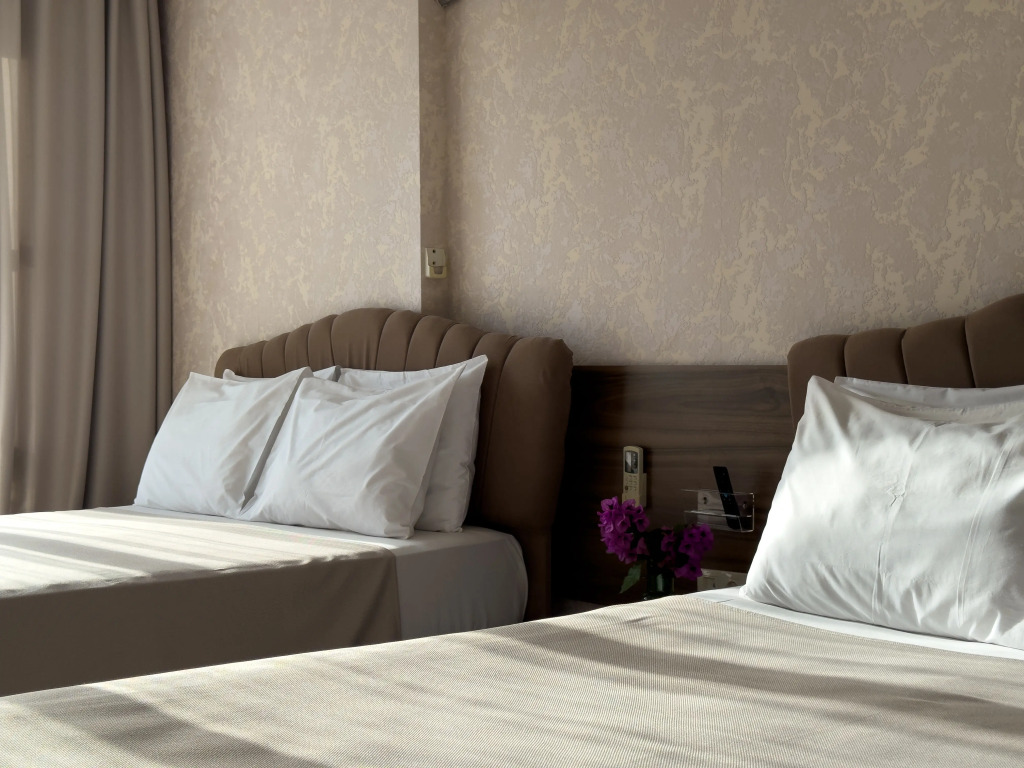 Четырёхместный Сьют c 1 комнатой с балконом и с видом на море в Aimara