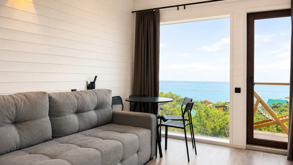 2 Bedrooms Standard room with balcony
