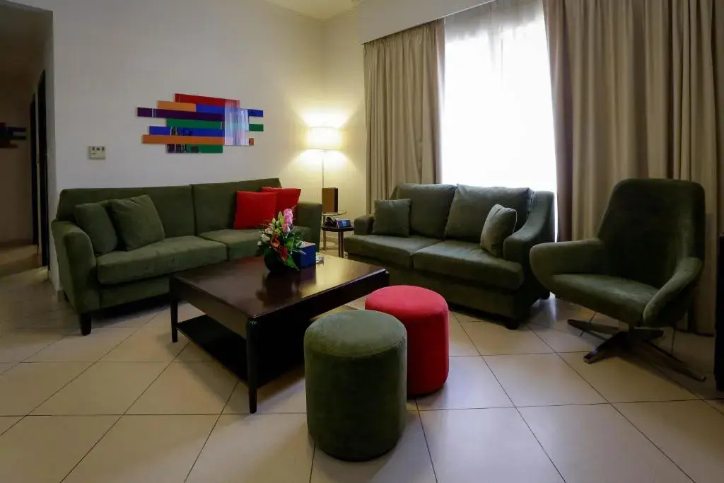 Апартаменты с 2 комнатами в Mena Aparthotel Albarsha