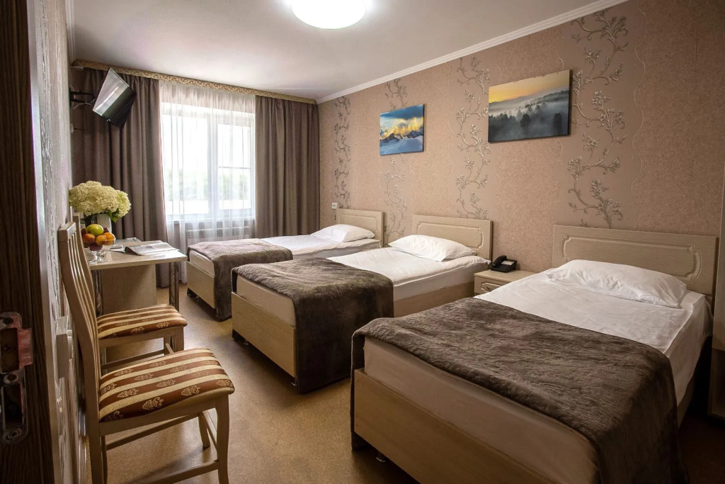 Superior Quadruple room