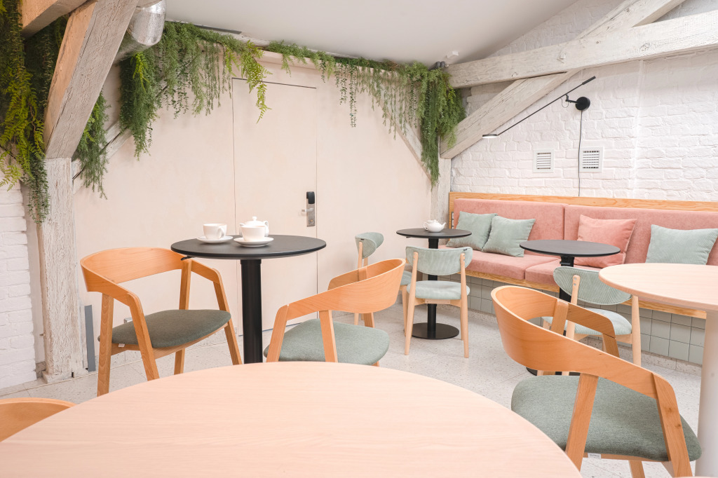 Centeral Hostel by null