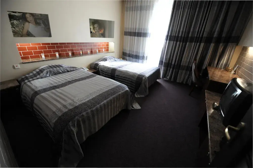 First Category Double room (twin beds)