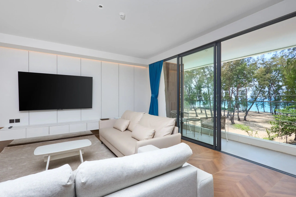 Апартаменты Sunshine Beach 2 bedrooms sea view — фото