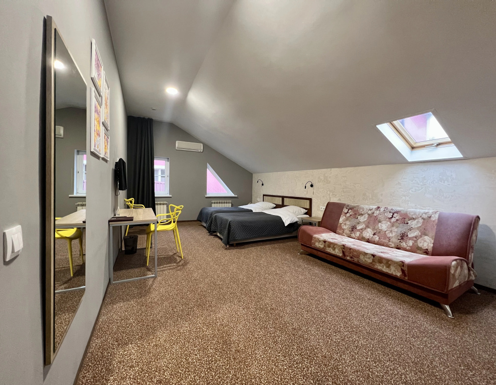 Uyut Mini-Hotel Room Type - Classic Double room twin beds