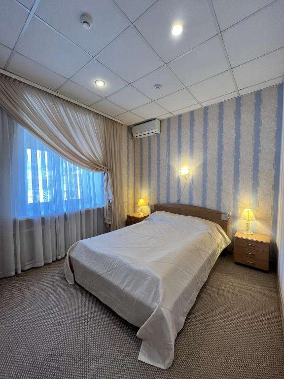 Metallurg Hotel Room Type - 2 Rooms Double room full double bed