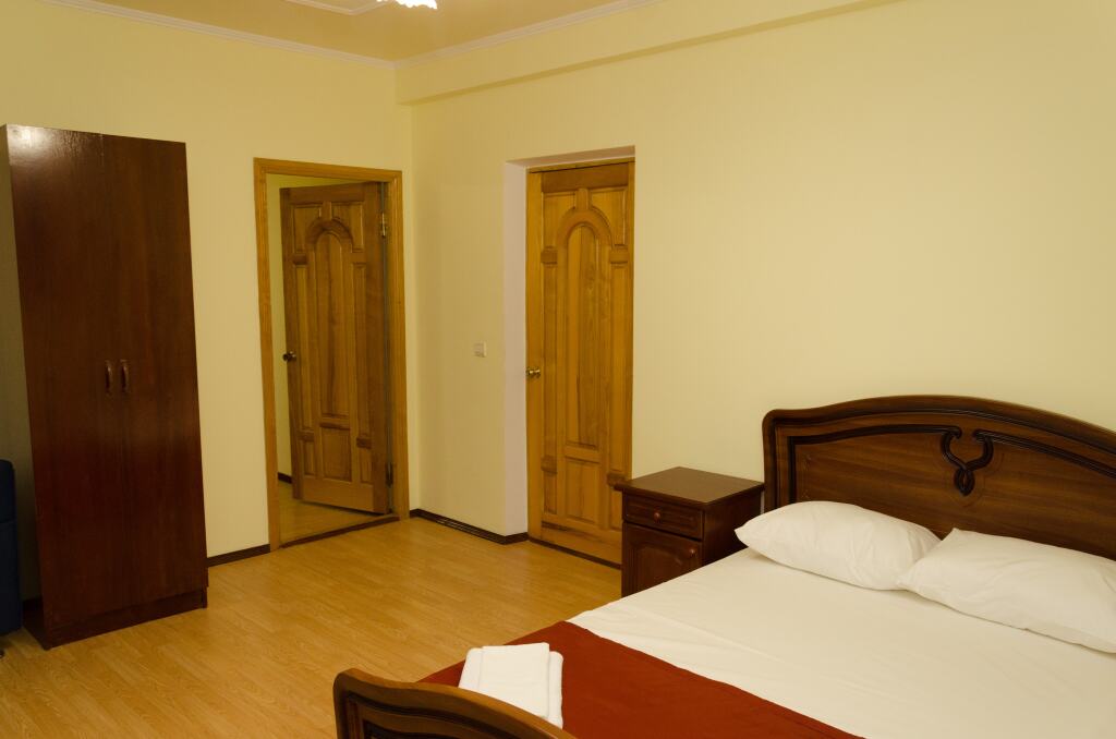 гостиница белый аист курск. гостиница белый аист курган. белый аист гостиница. аист борисовка гостиница. гостевой дом белый аист адлер.