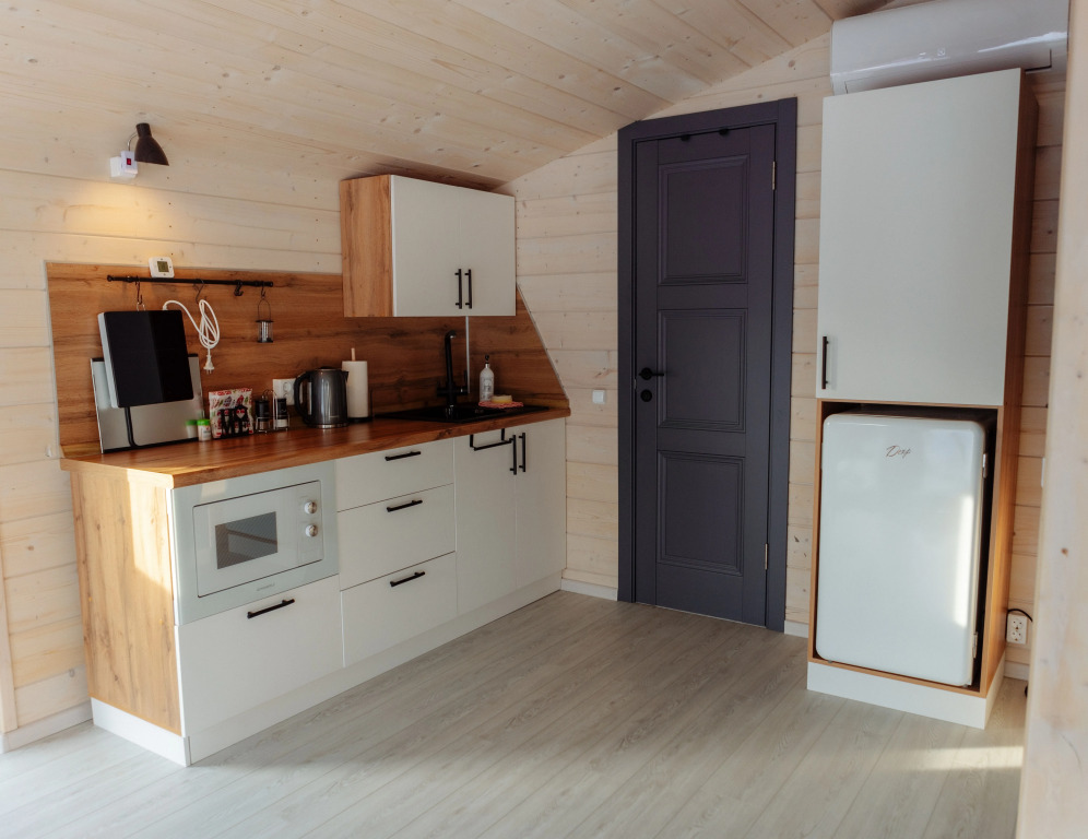 Двухместный коттедж с балконом и с красивым видом из окна 2 отдельные кровати в Северное сияние