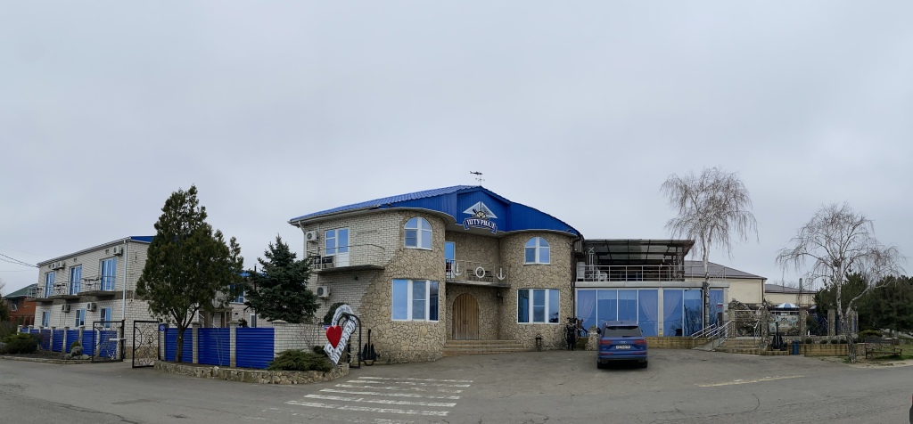 Штурвал сенной. Гостиница сенной краснодарский край. Тамань штурвал кафе. Штурвал гостиница сенной. Сенной.