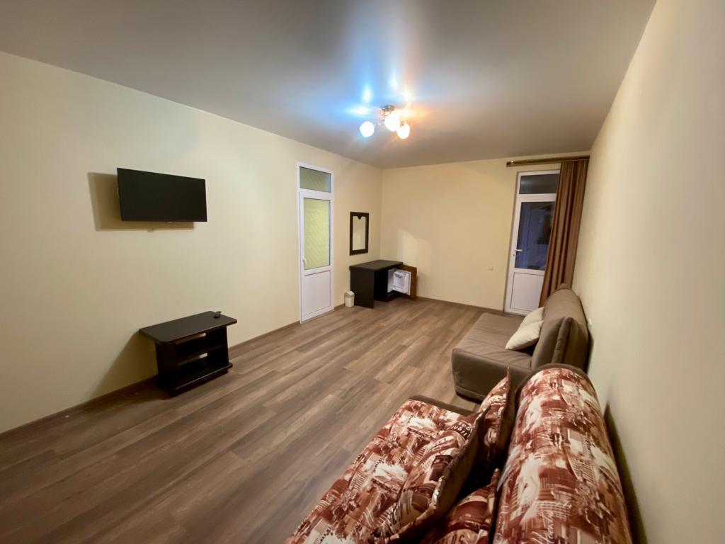 Номер Comfort с 2 комнатами с балконом в Diva Hotel
