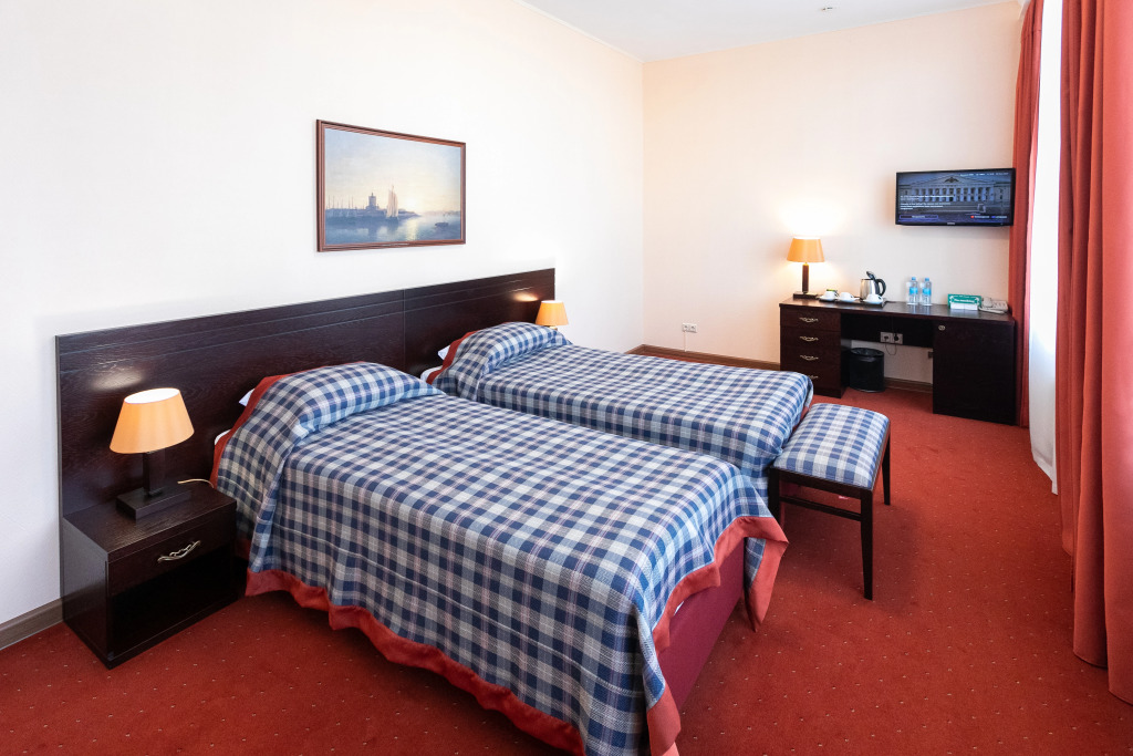 標準三人房,市景