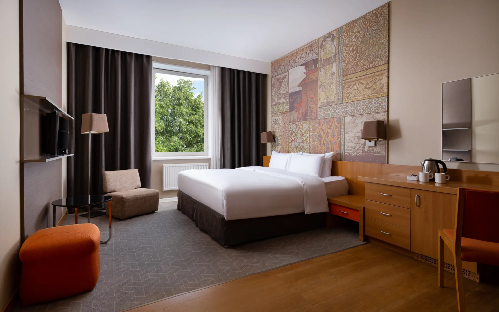 Holiday Tagansky Hotel Room Type - Superior Double room full double bed