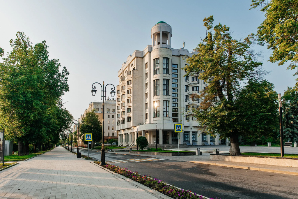 Гостиница Октябрьская — фото