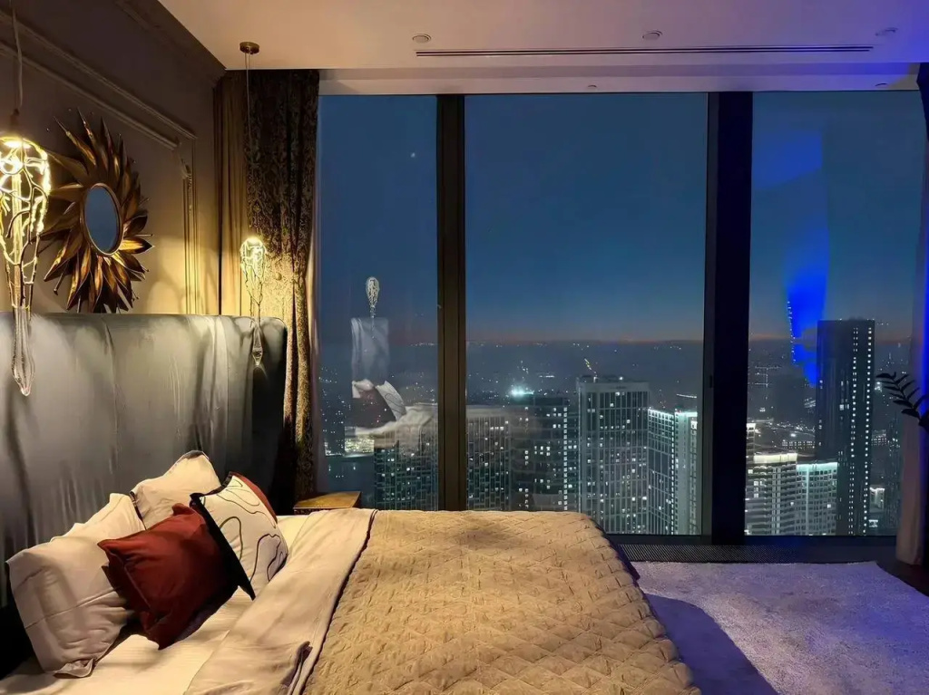 Апартаменты Sky City Moscow Уютная Студия на 43 этаже с видом на закат! Lux дизайн! Виден весь город! — фото