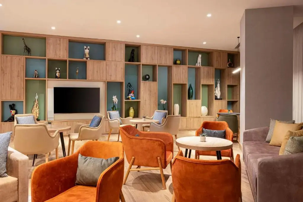 Отель Hilton Garden Inn Баку — фото