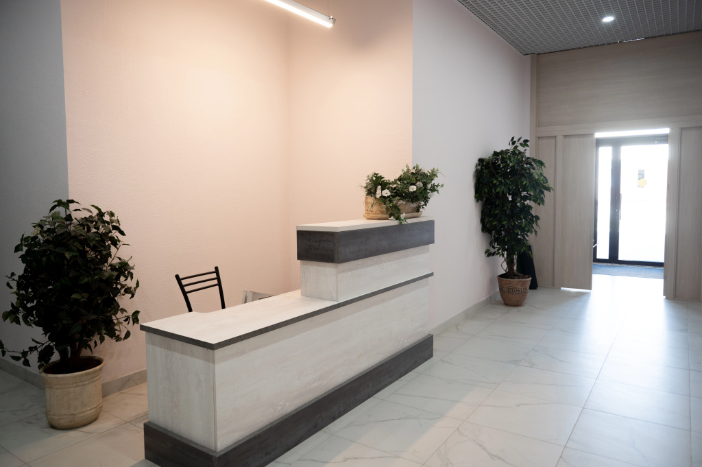 Lobby & Reception