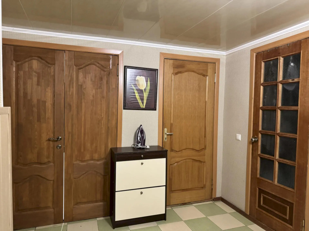 Апартаменты с 3 комнатами с красивым видом из окна в Как дома