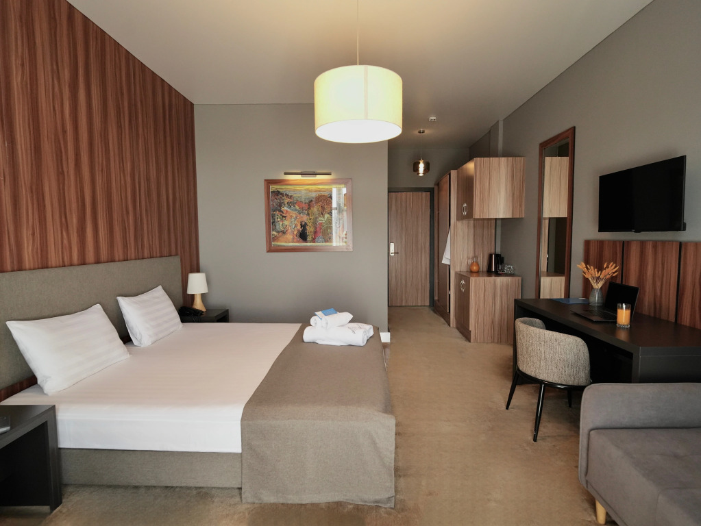 Двухместный номер Deluxe с балконом 2 отдельные кровати в Abaash Hotel Afon