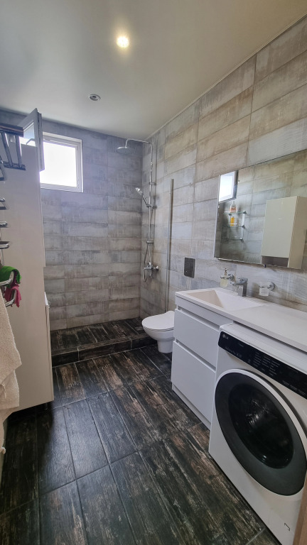 Апартаменты с балконом и с красивым видом из окна в У дяди Володи